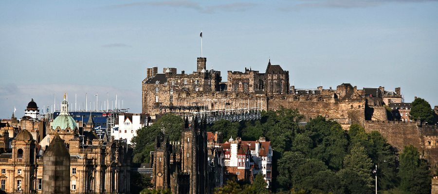 Edinburgh skyline